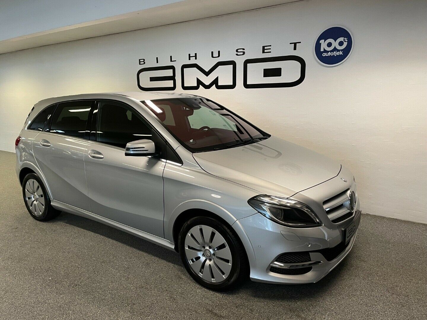 Sort Mercedes B-Electric fra 2015
