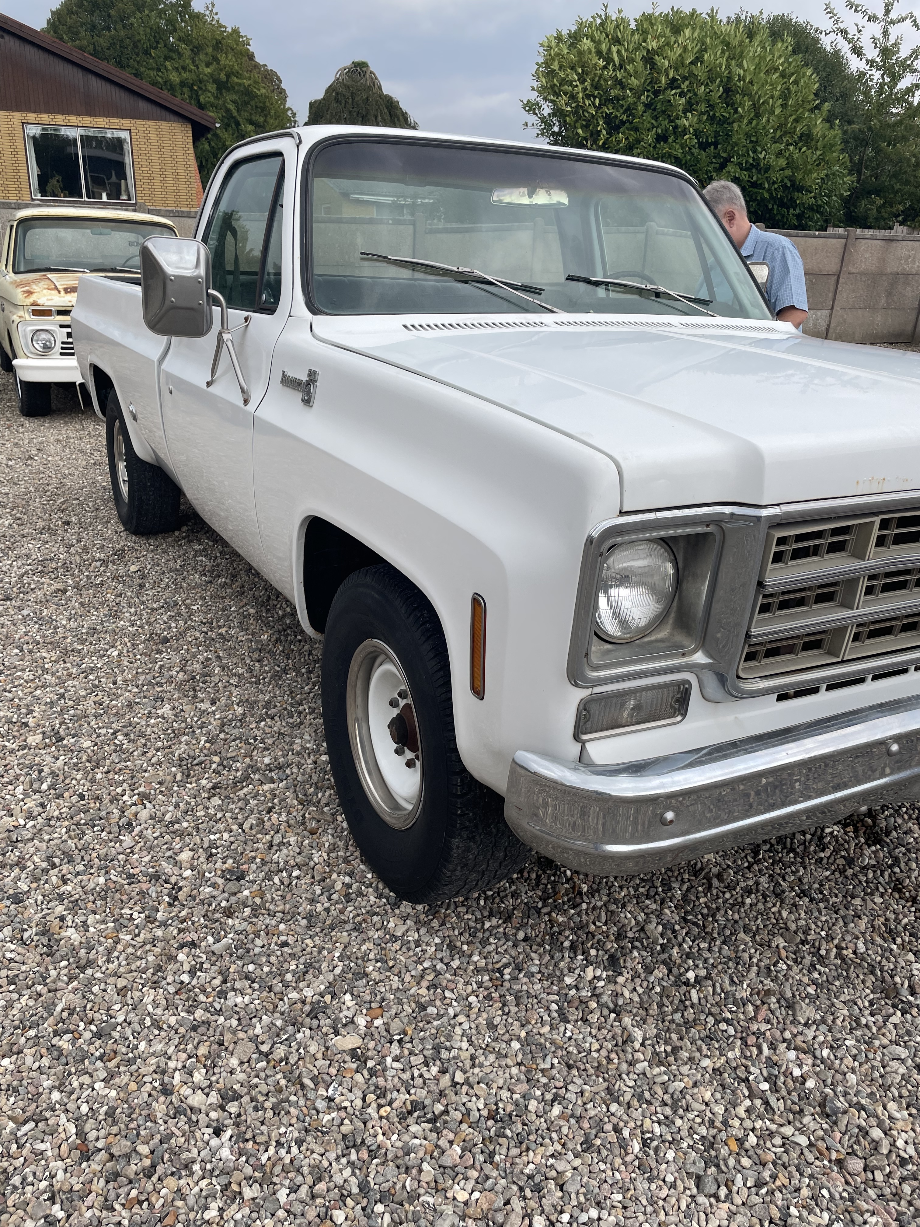 Hvid Chevrolet Ladvogn fra 1977
