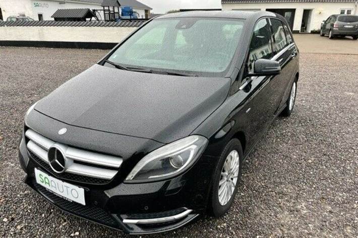 undefined Mercedes B200 fra 2012