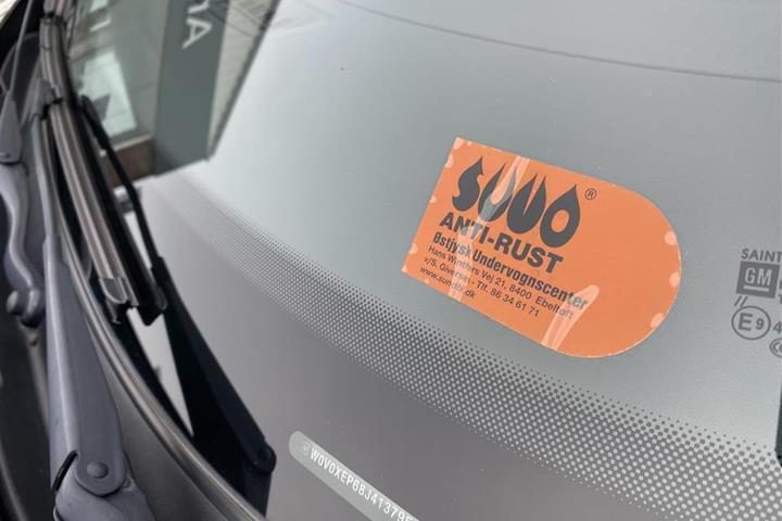 Grå Opel Corsa fra 2018