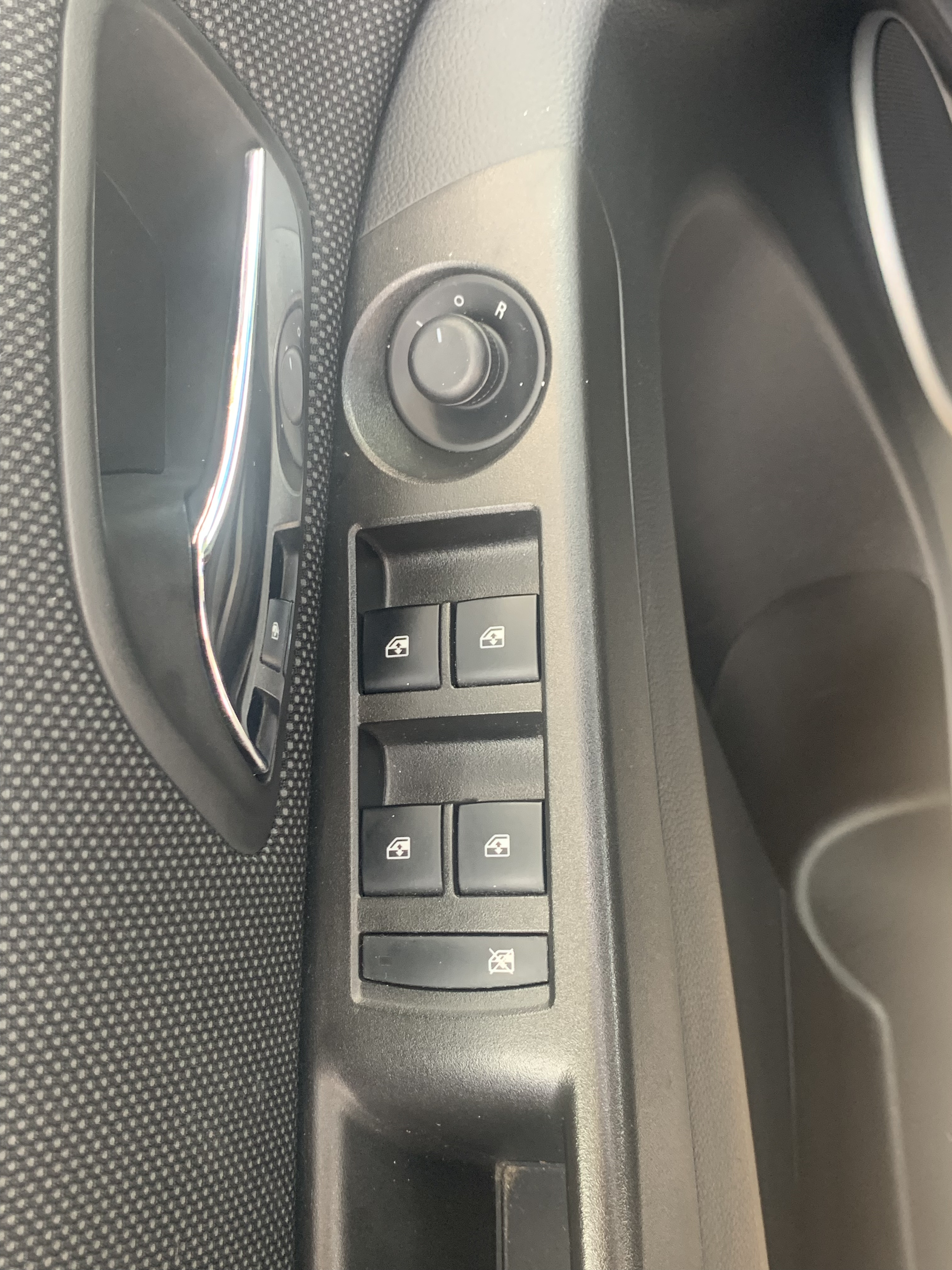 Grå Chevrolet Cruze fra 2013