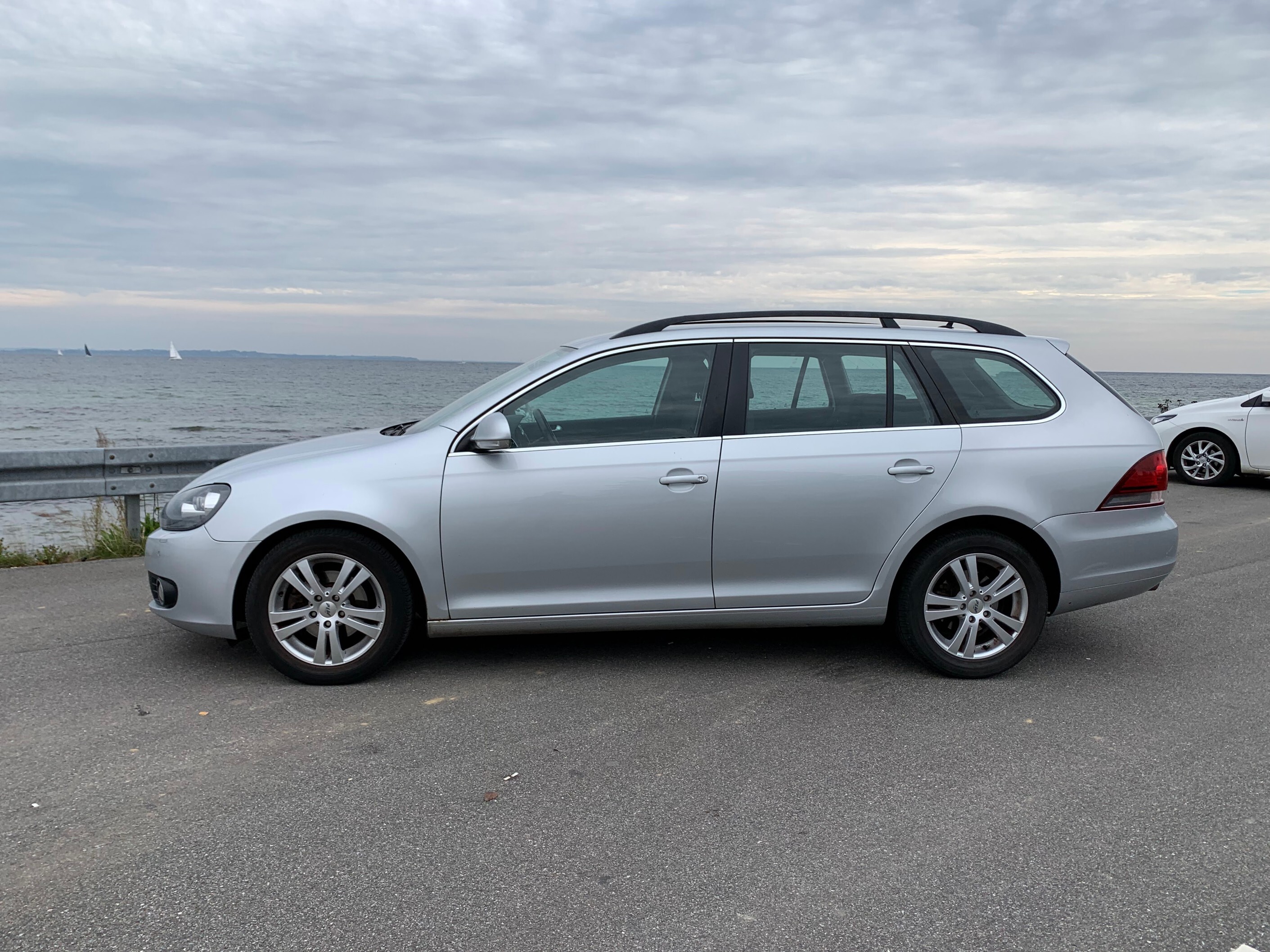 Sølv VW Golf VI fra 2011