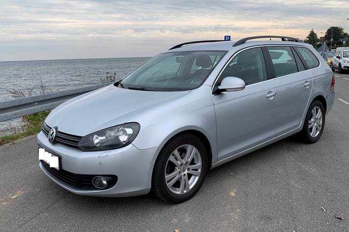 Sølv VW Golf VI fra 2011