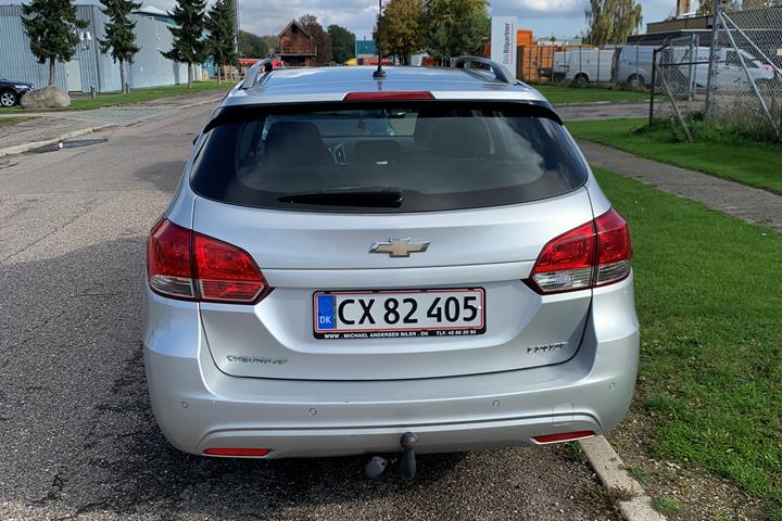 Grå Chevrolet Cruze fra 2013