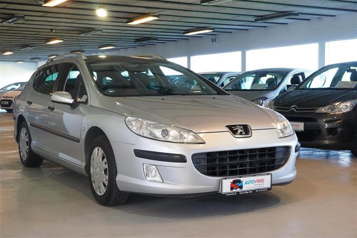 Grå Peugeot 407 fra 2005