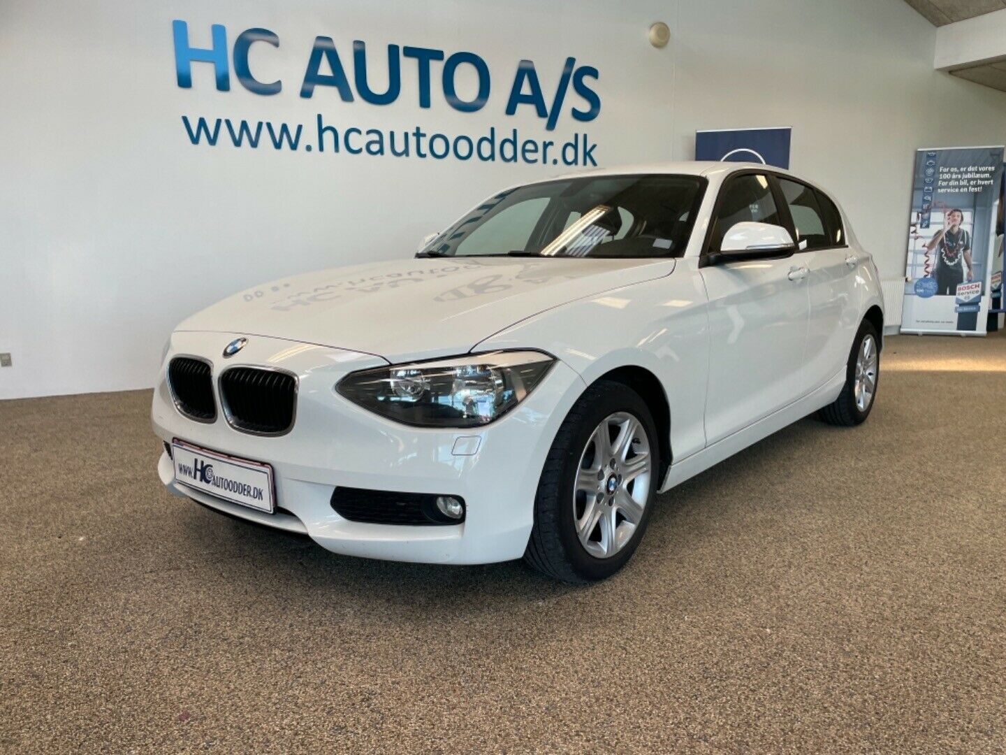Hvid BMW 118d fra 2014
