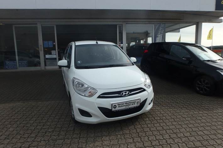 Hvid Hyundai i10 fra 2013