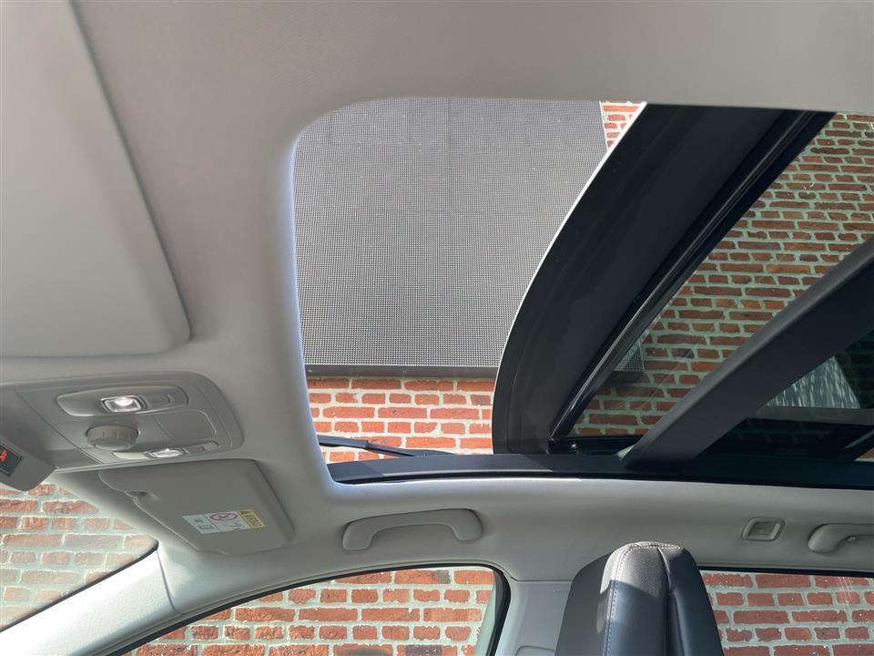 Blå Renault Talisman fra 2019