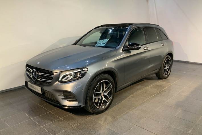 Grå Mercedes GLC250 fra 2016