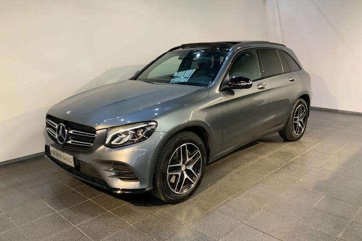 Grå Mercedes GLC250 fra 2016