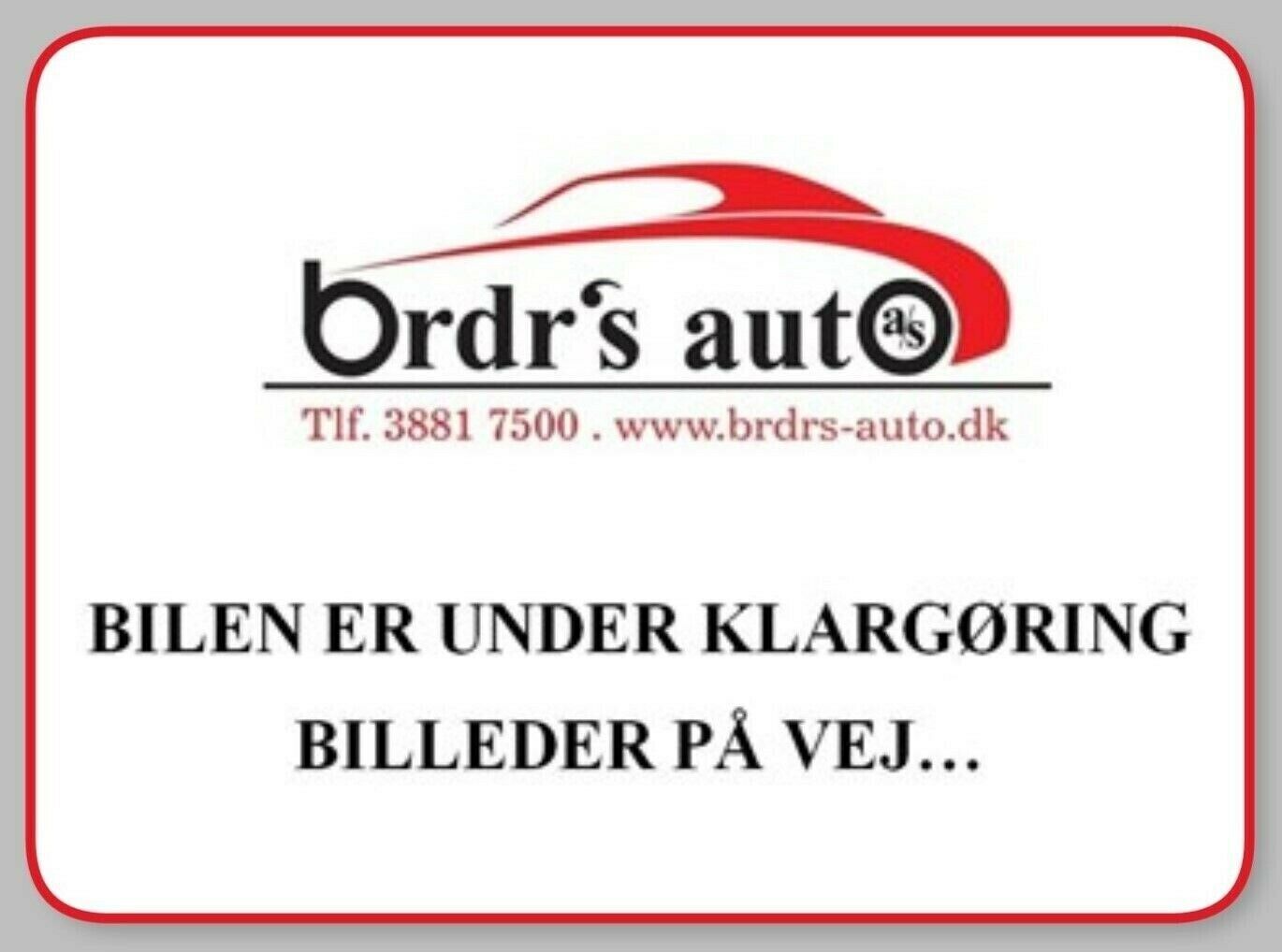 Sort BMW 330e fra 2017