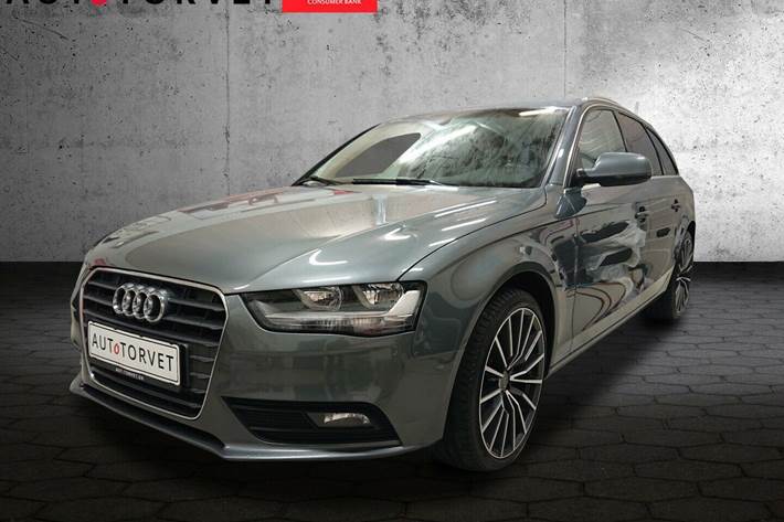 Grå Audi A4 fra 2013