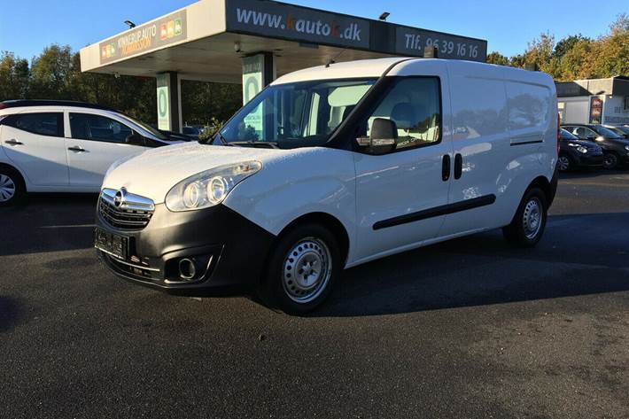 Hvid Opel Combo fra 2012