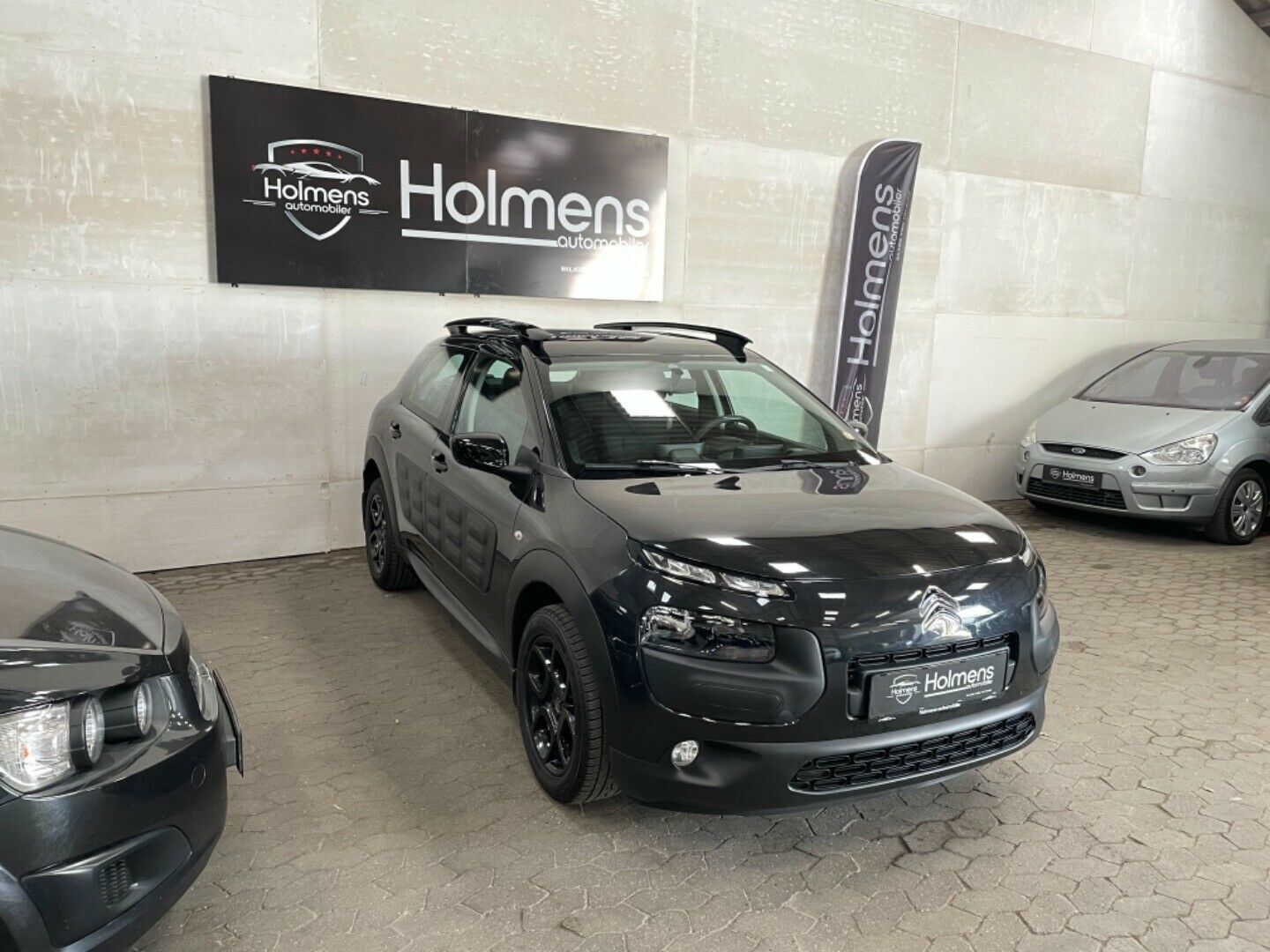 Grå Citroën C4 Cactus fra 2016