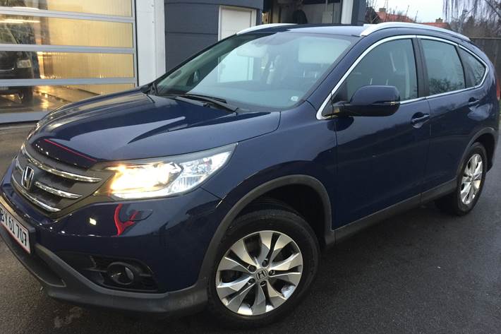 Blå Honda CR-V fra 2013