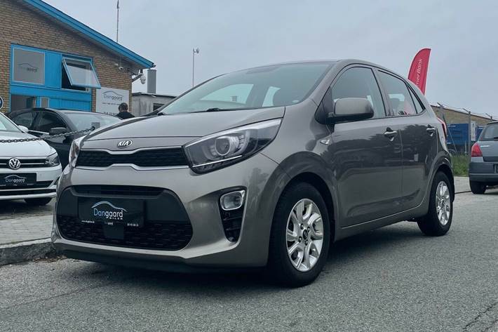 Grå Kia Picanto fra 2018