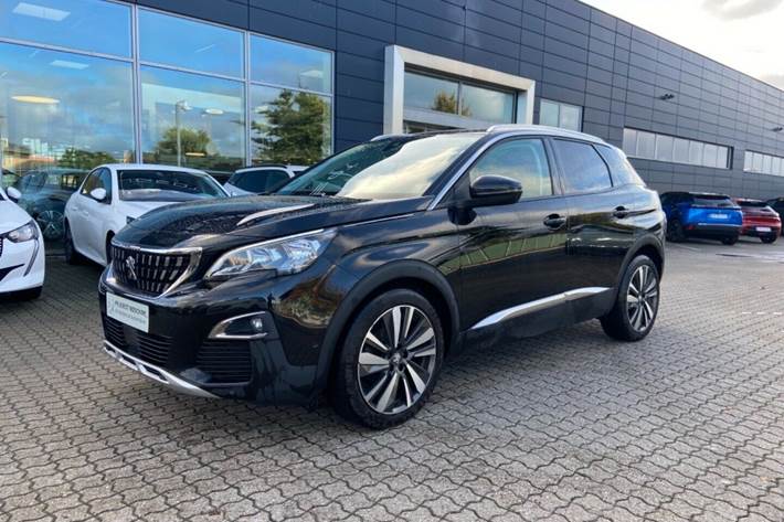 Grå Peugeot 3008 fra 2016