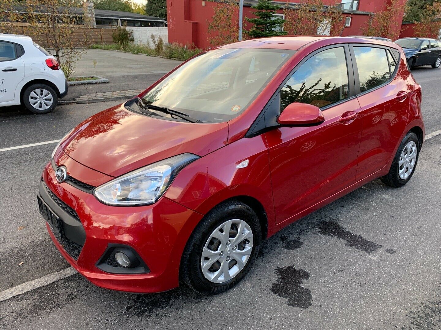 Grå Hyundai i10 fra 2015