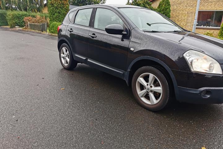 undefined Nissan Qashqai fra 2008