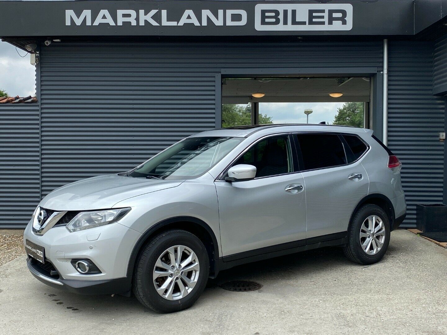 Guide til Nissan X-Trail 1.6 dCi Tekna 4x4i (Årgang 07/2014 - 06/2015)