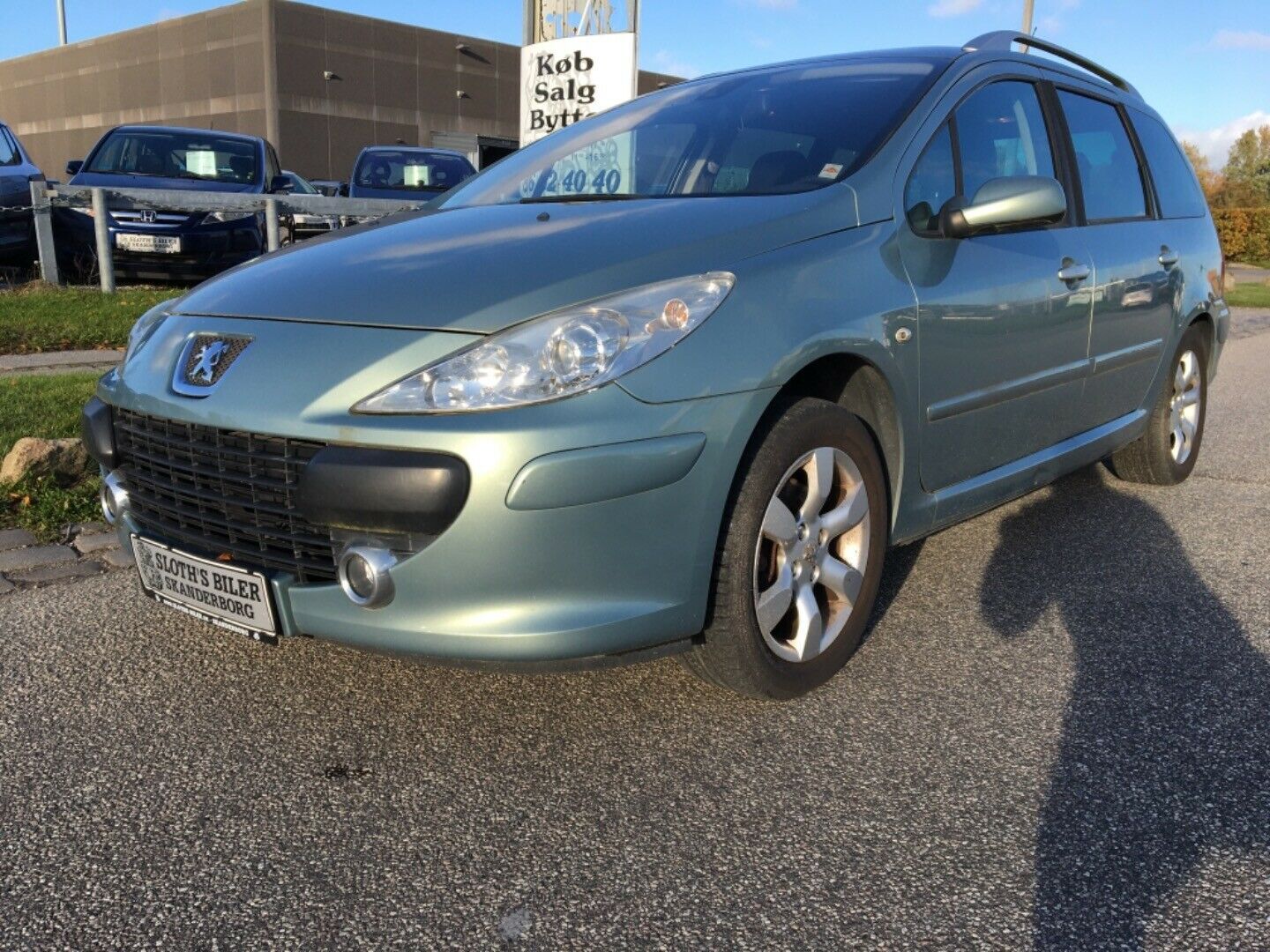 Grøn Peugeot 307 fra 2005
