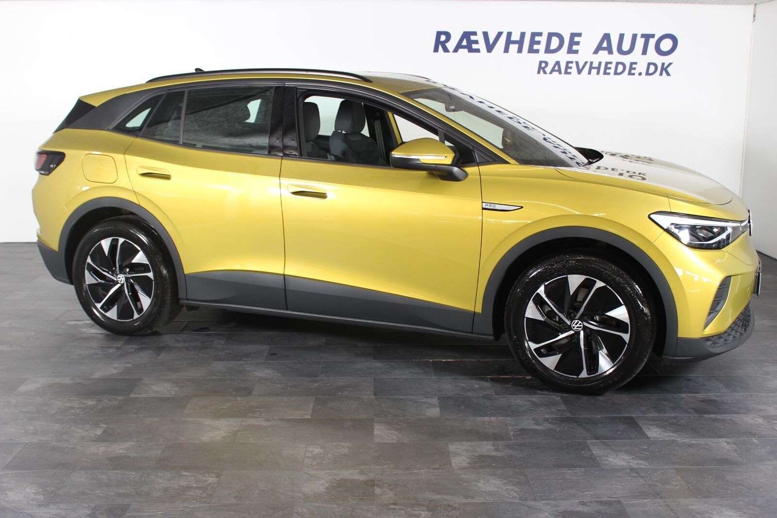 Grå VW ID.4 fra 2021