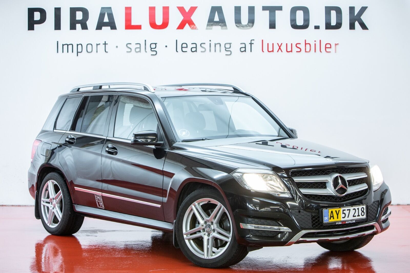 Grå Mercedes GLK220 fra 2013