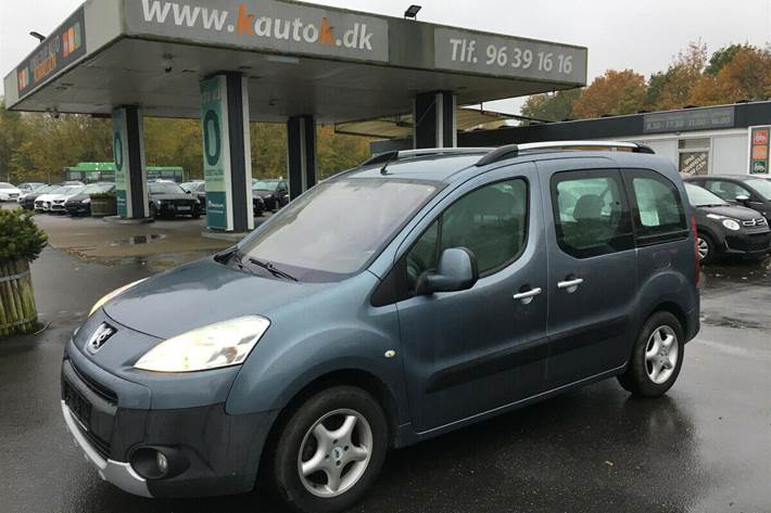 Blå Peugeot Partner Tepee fra 2008