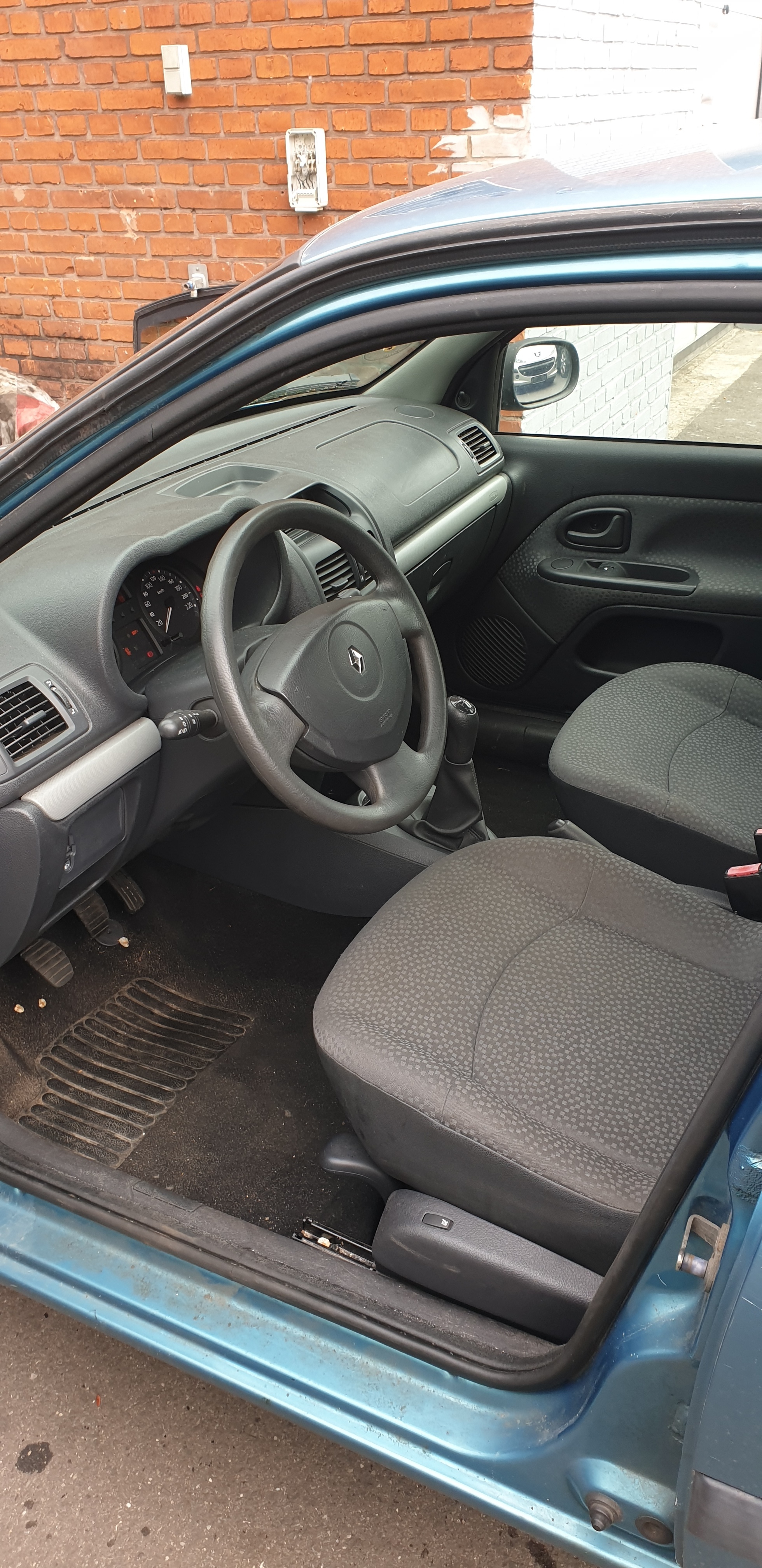 undefined Renault Clio fra 2008