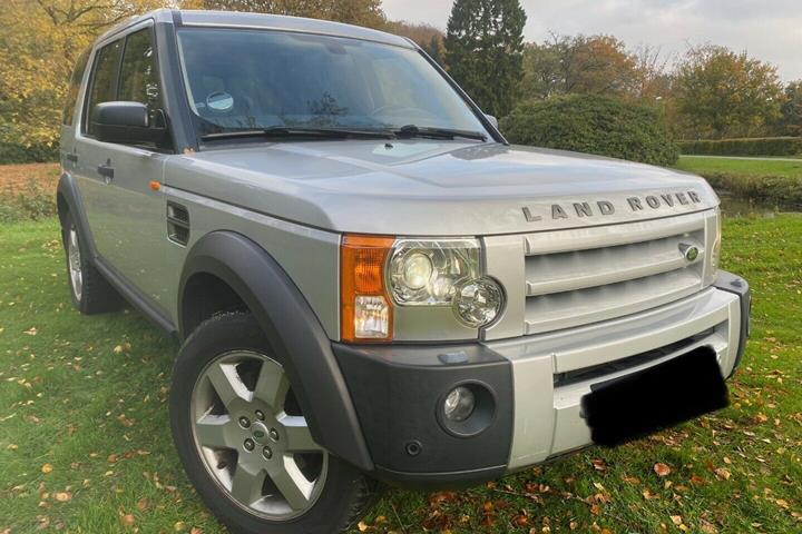 Gul Land Rover Discovery 3 fra 2006