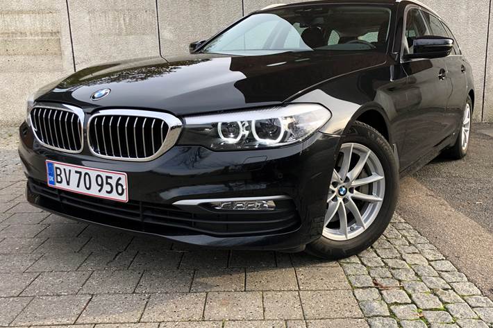 Sort BMW 5-Serie fra 2018