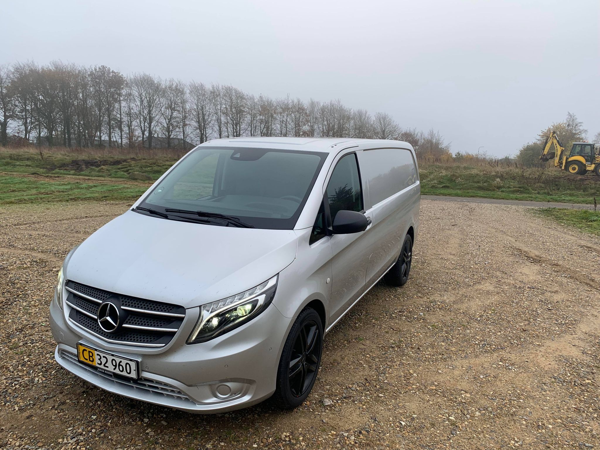 Grå Mercedes Vito 119 fra 2021