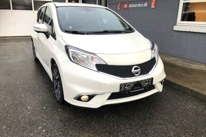 Hvid Nissan Note fra 2014