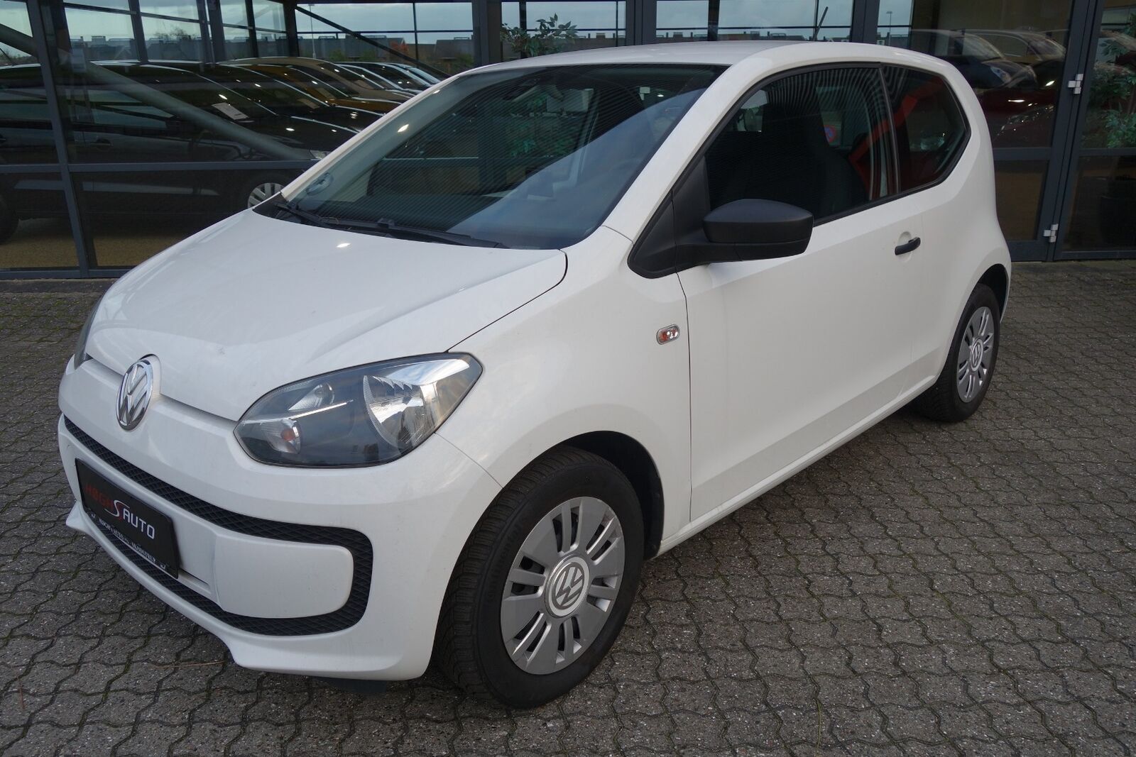 Hvid VW UP! fra 2016