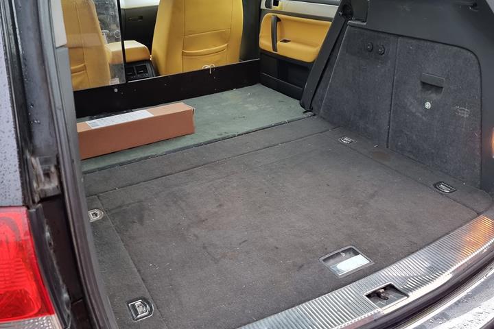 Sort VW Touareg fra 2005