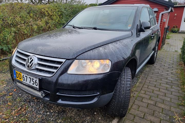 Sort VW Touareg fra 2005