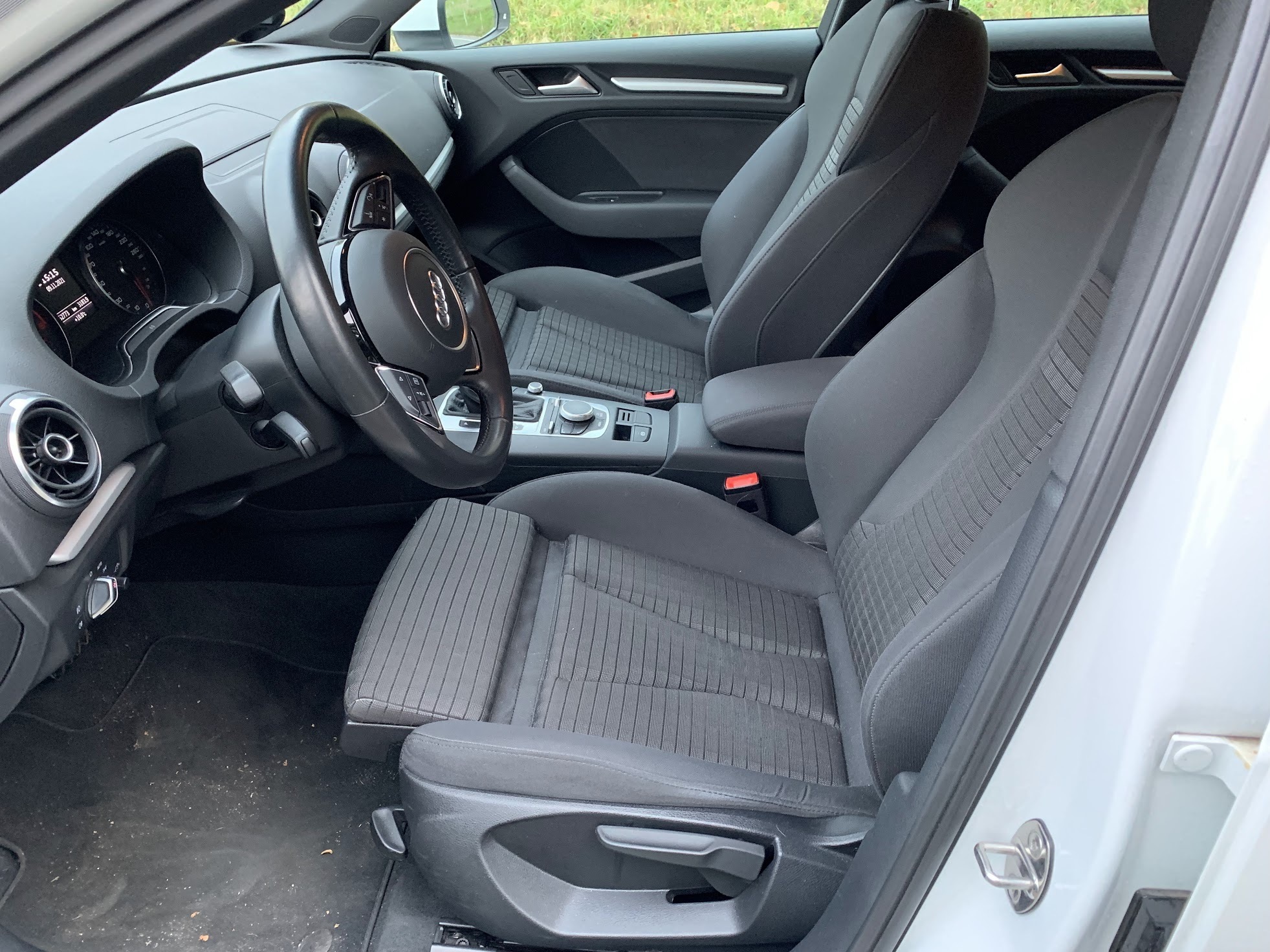 Hvid Audi A3 Sportback fra 2016