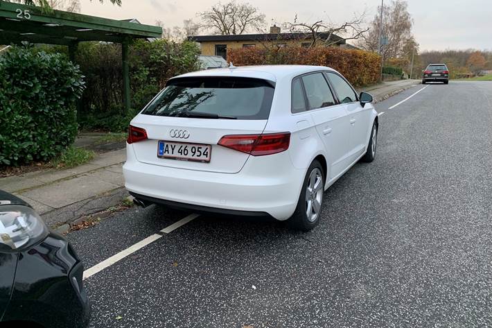 Hvid Audi A3 Sportback fra 2016
