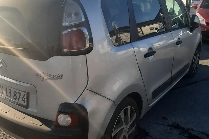 Grå Citroën C3 Picasso fra 2012