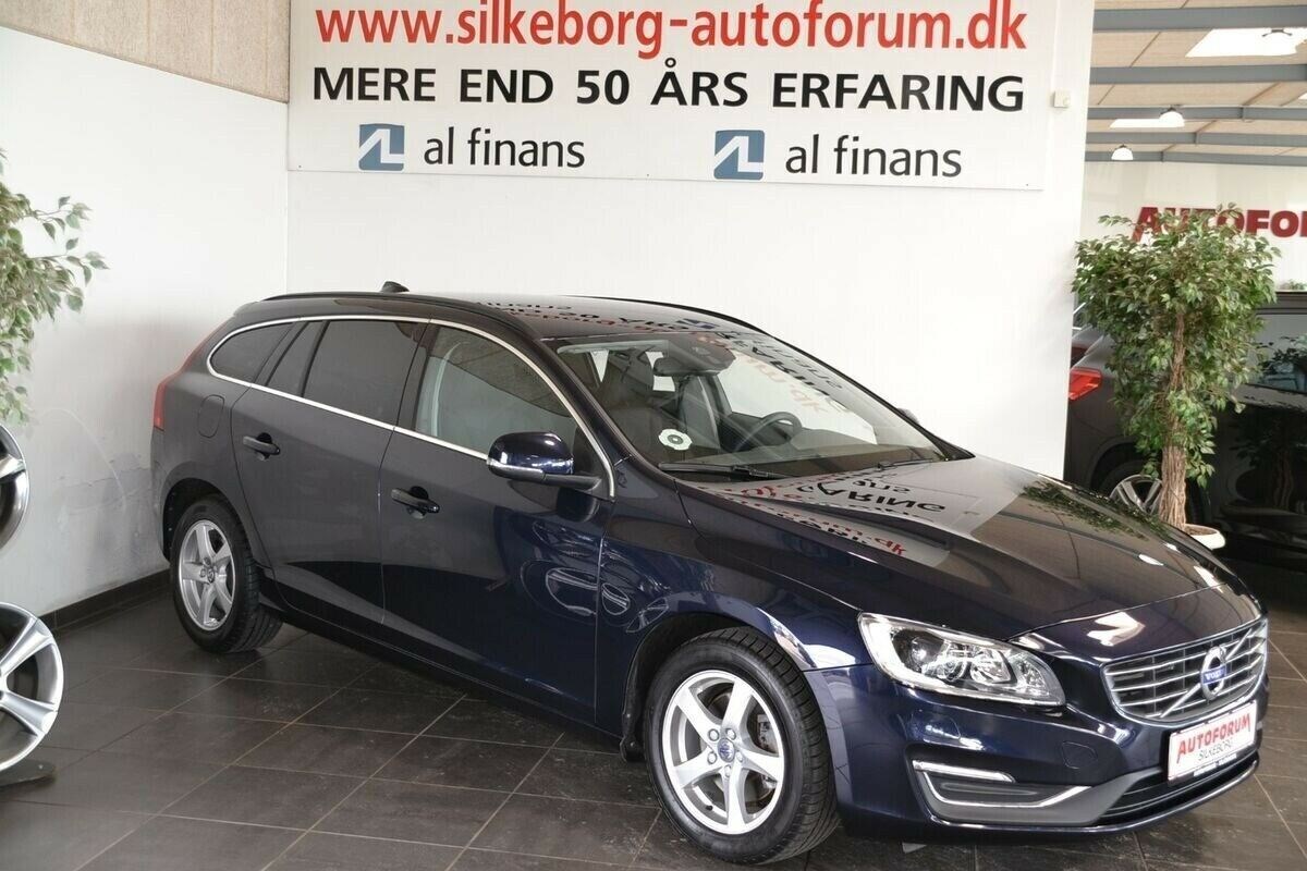 Guide til Volvo V60 D4 Inscription Geartronic (Årgang 07/2018 - 04/2019)