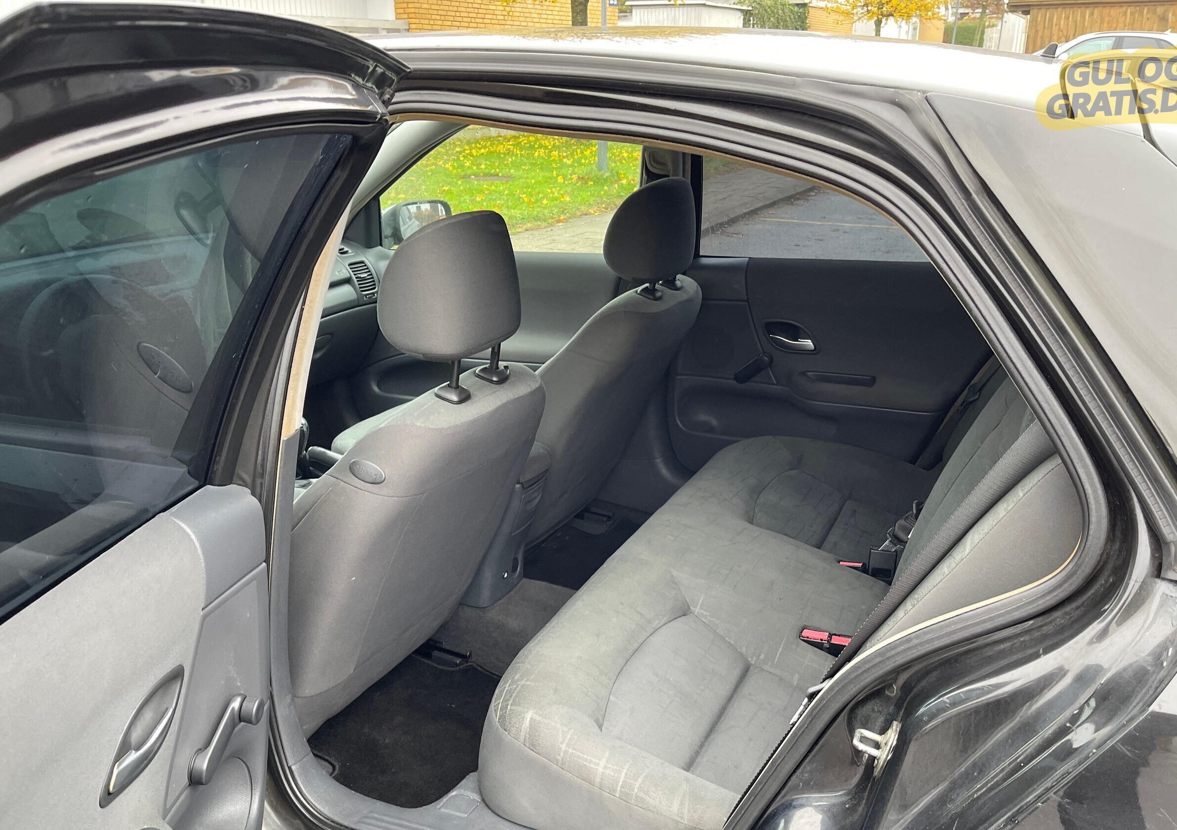 Sort Renault Laguna fra 2005