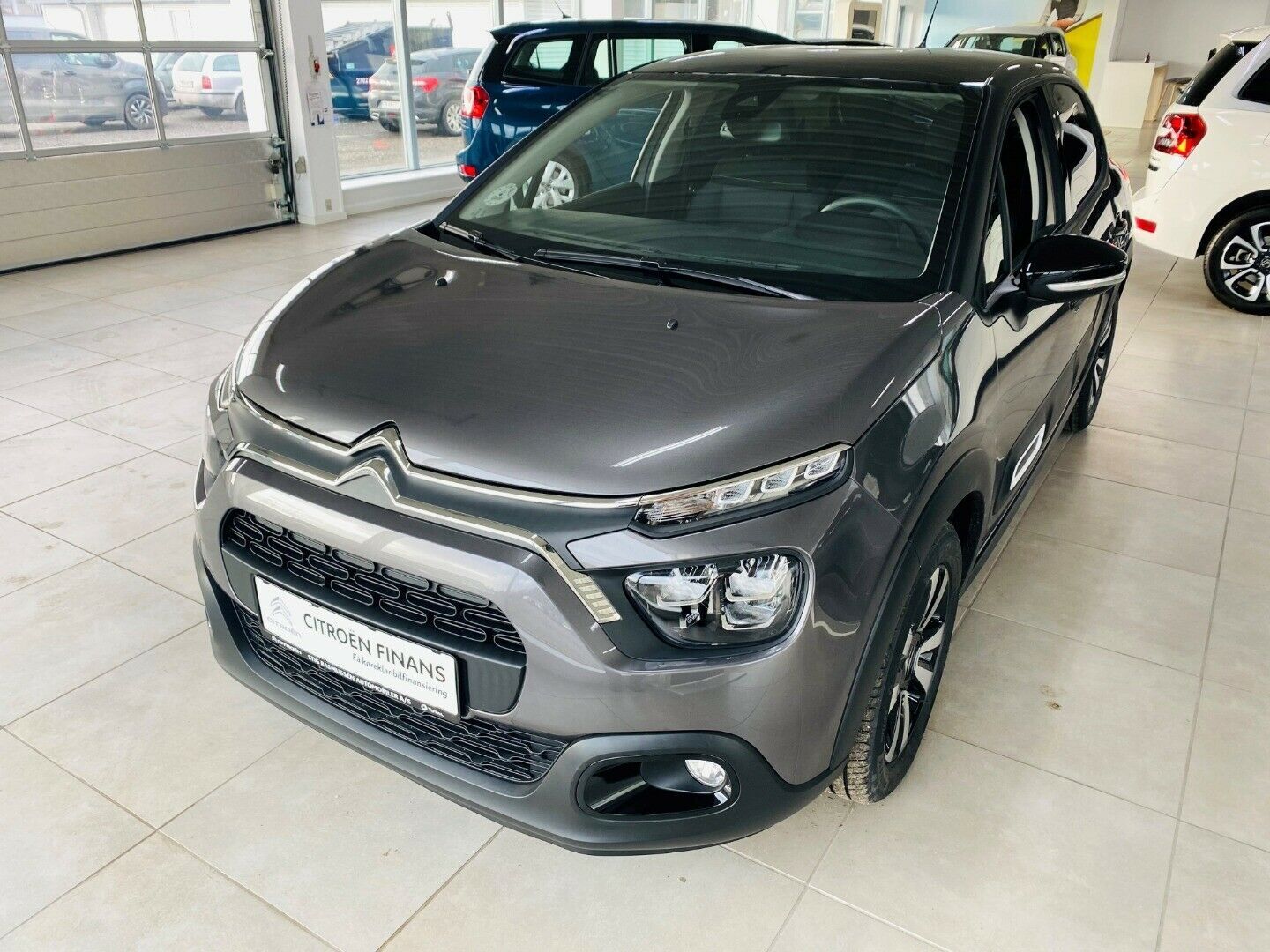 Grå Citroën C3 fra 2021