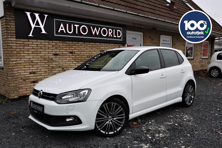 Grå VW Polo fra 2017