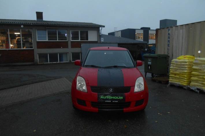 Grå Suzuki Swift fra 2009