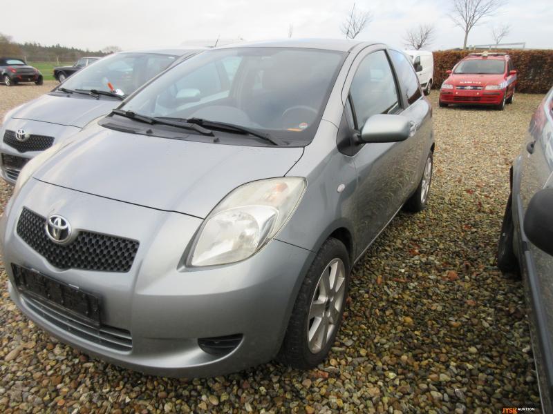 undefined Toyota Yaris fra 2007