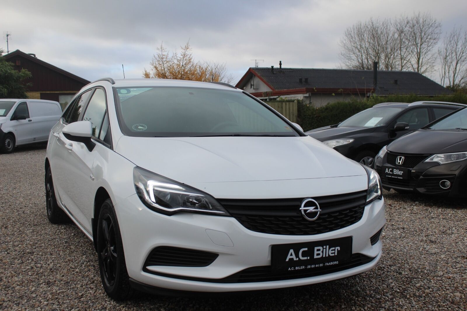 undefined Opel Astra fra 2016