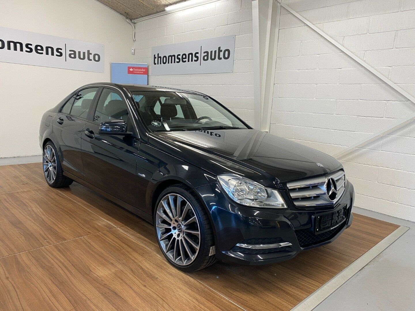 Grå Mercedes C250 fra 2012