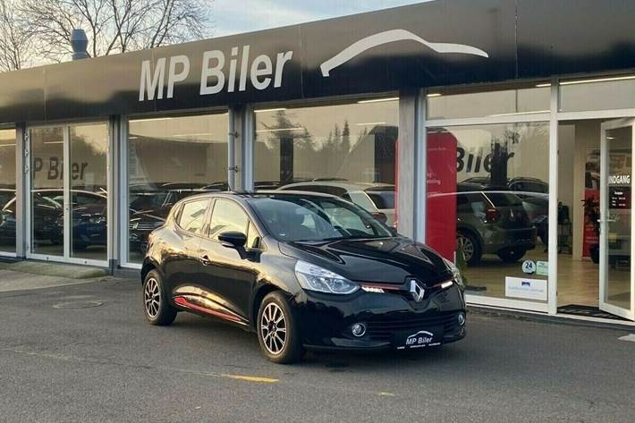 Grå Renault Clio IV fra 2014