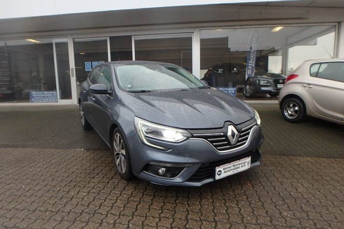 Grå Renault Megane IV fra 2017