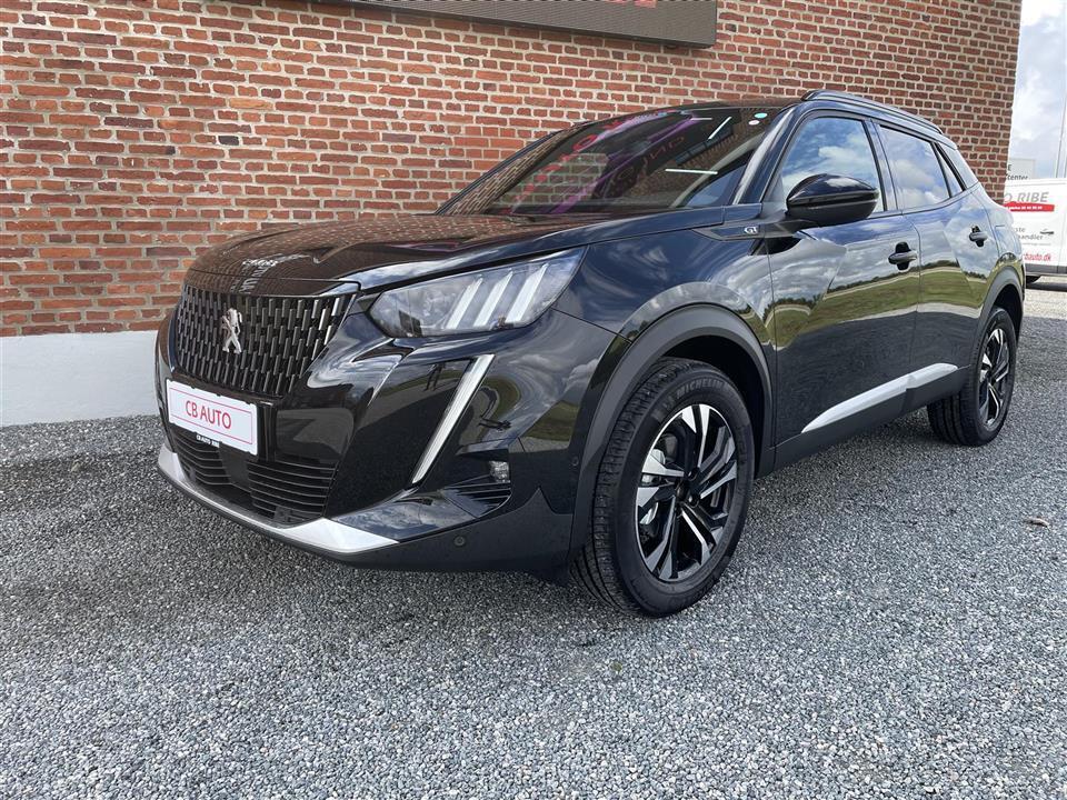 Sort Peugeot 2008 fra 2021
